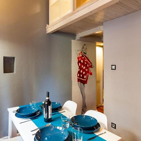 Lilly Apartment Main Train Station Old Town By The Castle Suites Kraków Exteriör bild